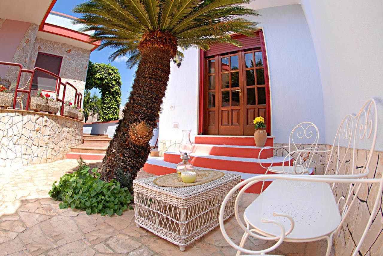 Perrone Apartments Триказе Экстерьер фото